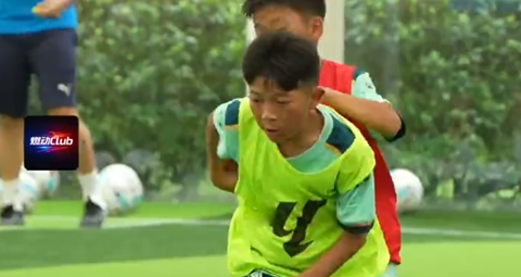 果洛州的孩子未来想做职业球员